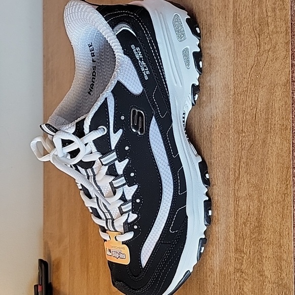 Skechers Women's WIDE FIT Black and White Slip-Ins Sneakers - Picture 2 of 4